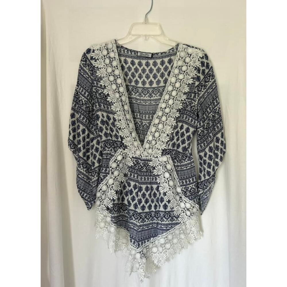 LEXI DREW Blue White Embroidered Rayon Romper One Piece Casual V-neck Womens S